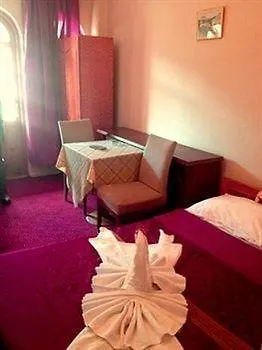 דליאן River Hotel